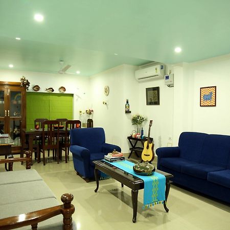 Oyo 5555 Home Stay Harmony House グワーハーティー エクステリア 写真